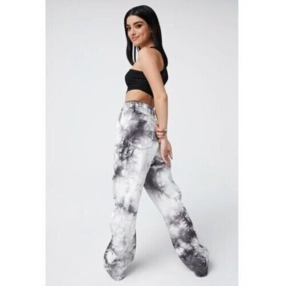 Social Tourist Womens Baggy Jeans Juniors Size 5 White Straight Wide Leg Tie Dye - Picture 4 of 12